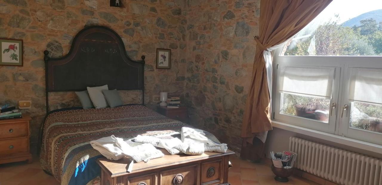 Agriturismo Podere Il Fornacino Санта Луче Екстериор снимка