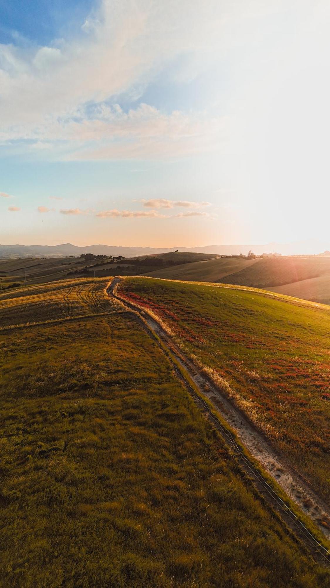 Agriturismo Podere Il Fornacino Санта Луче Екстериор снимка