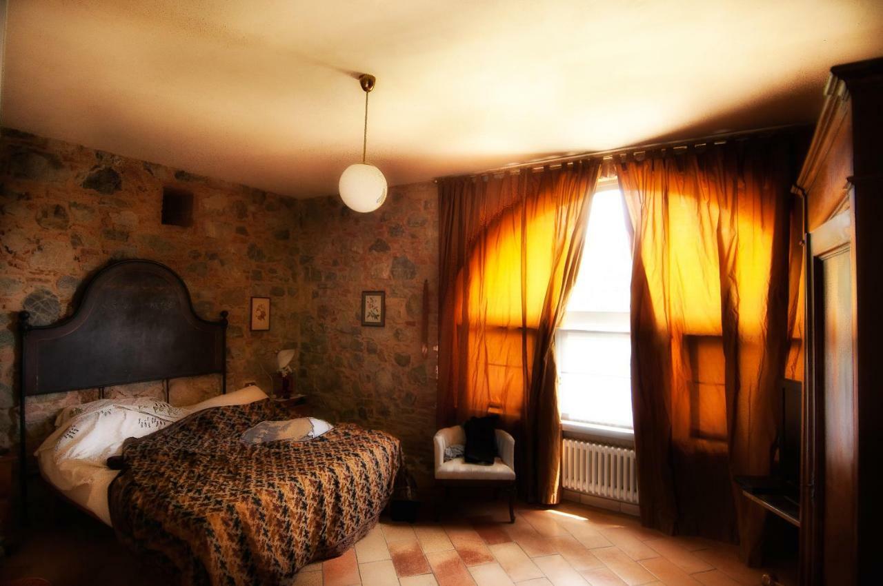 Agriturismo Podere Il Fornacino Санта Луче Екстериор снимка